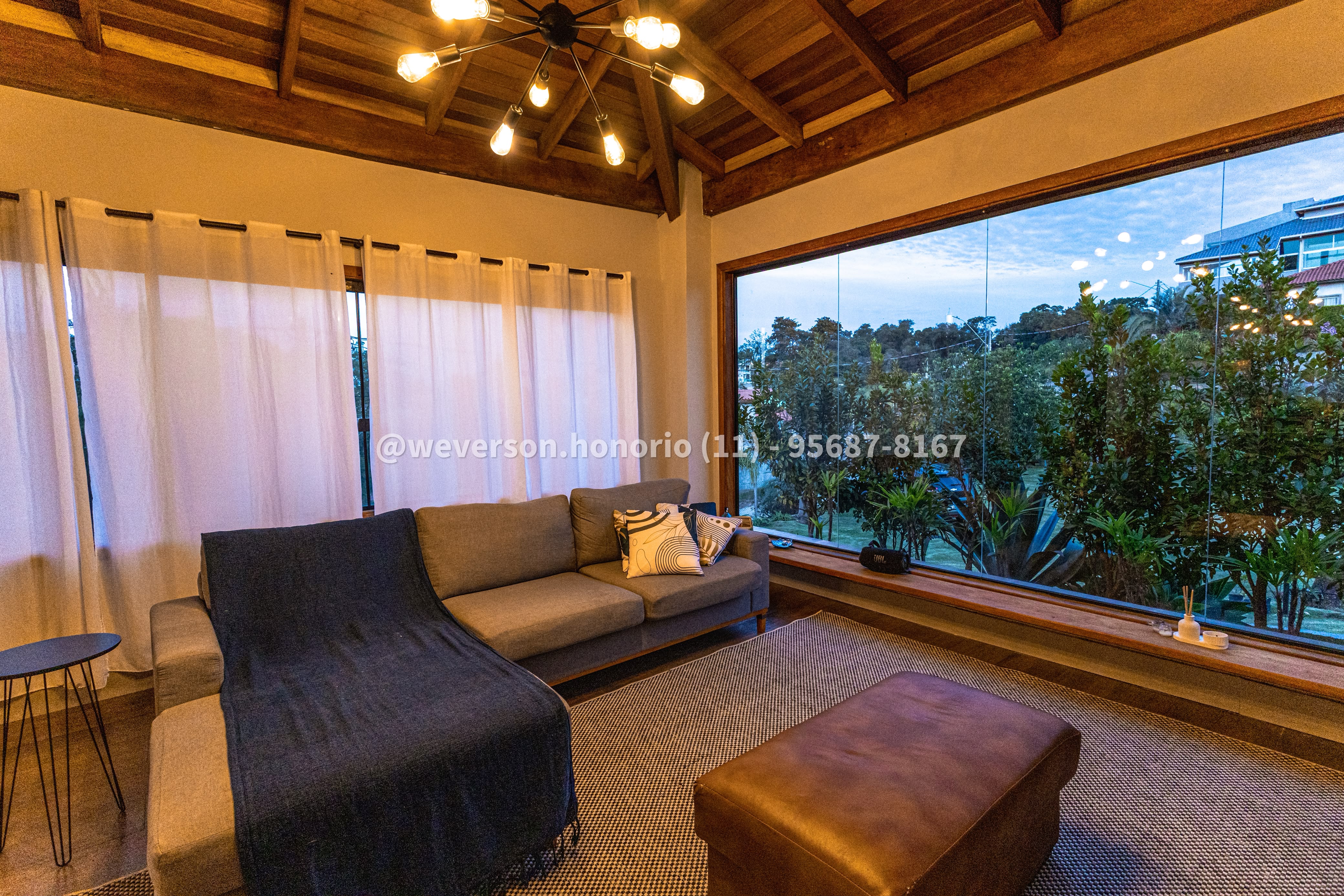 Casa com 4 Quartos à Venda, 2.000,00 m² - Foto 6
