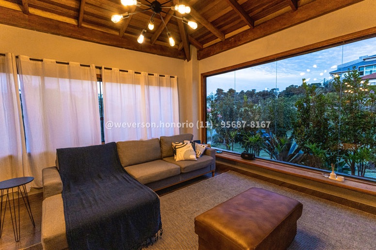 Casa com 4 Quartos à Venda, 2.000,00 m² - Foto 6