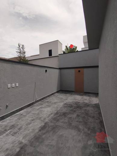 Casa com 3 Quartos à Venda, 200,00 m² - Foto 2