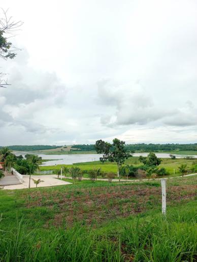 Casa com 2 Quartos à Venda, 1.920,00 m² - Foto 1