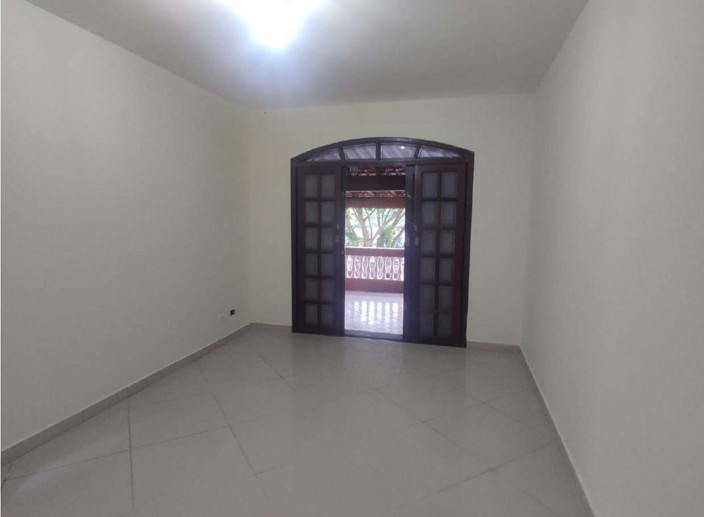 Casa com 3 Quartos à Venda, 168,98 m² - Foto 8