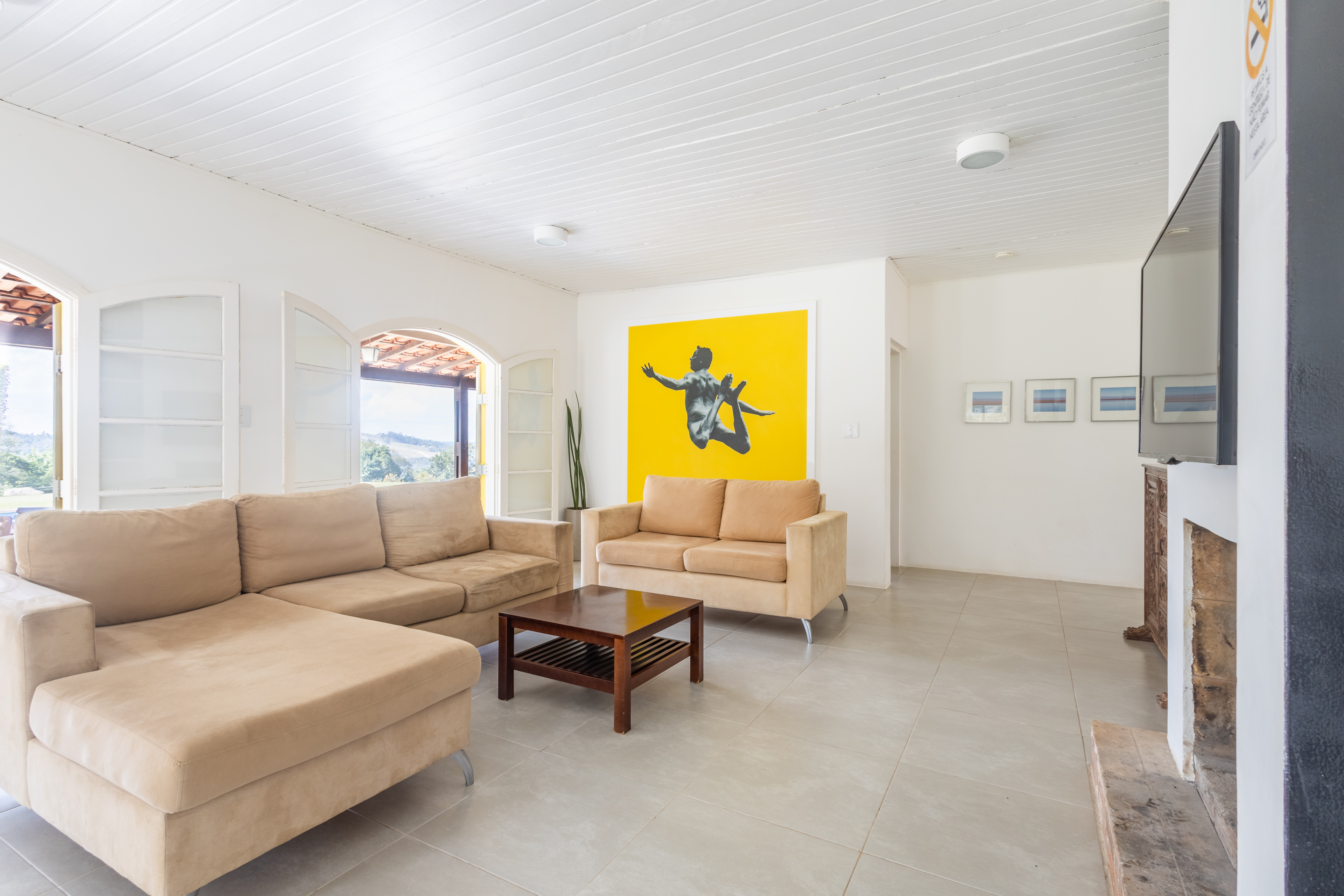 Rural com 3 Quartos à Venda, 29.607,00 m² - Foto 3