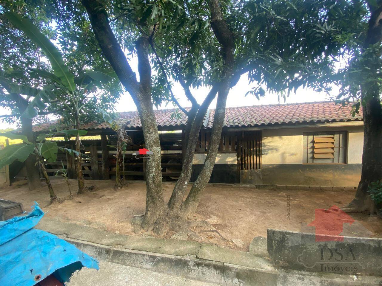 Rural com 2 Quartos à Venda, 24.200,00 m² - Foto 2