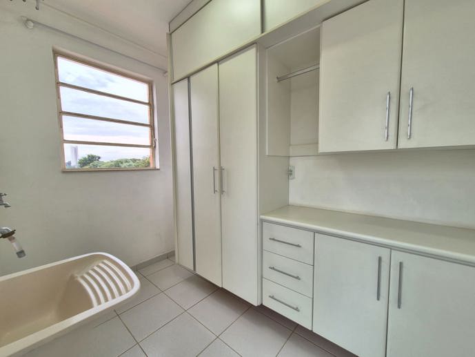 Apartamento com 3 Quartos à Venda - Foto 22