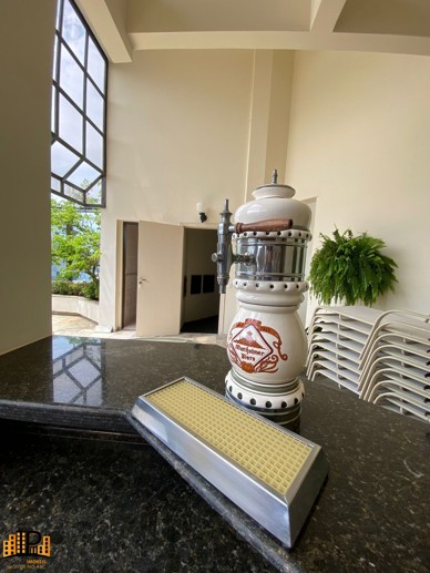 Apartamento com 4 Quartos à Venda - Foto 32
