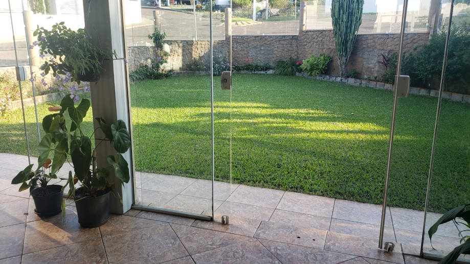 Casa com 4 Quartos à Venda, 220,00 m² - Foto 7