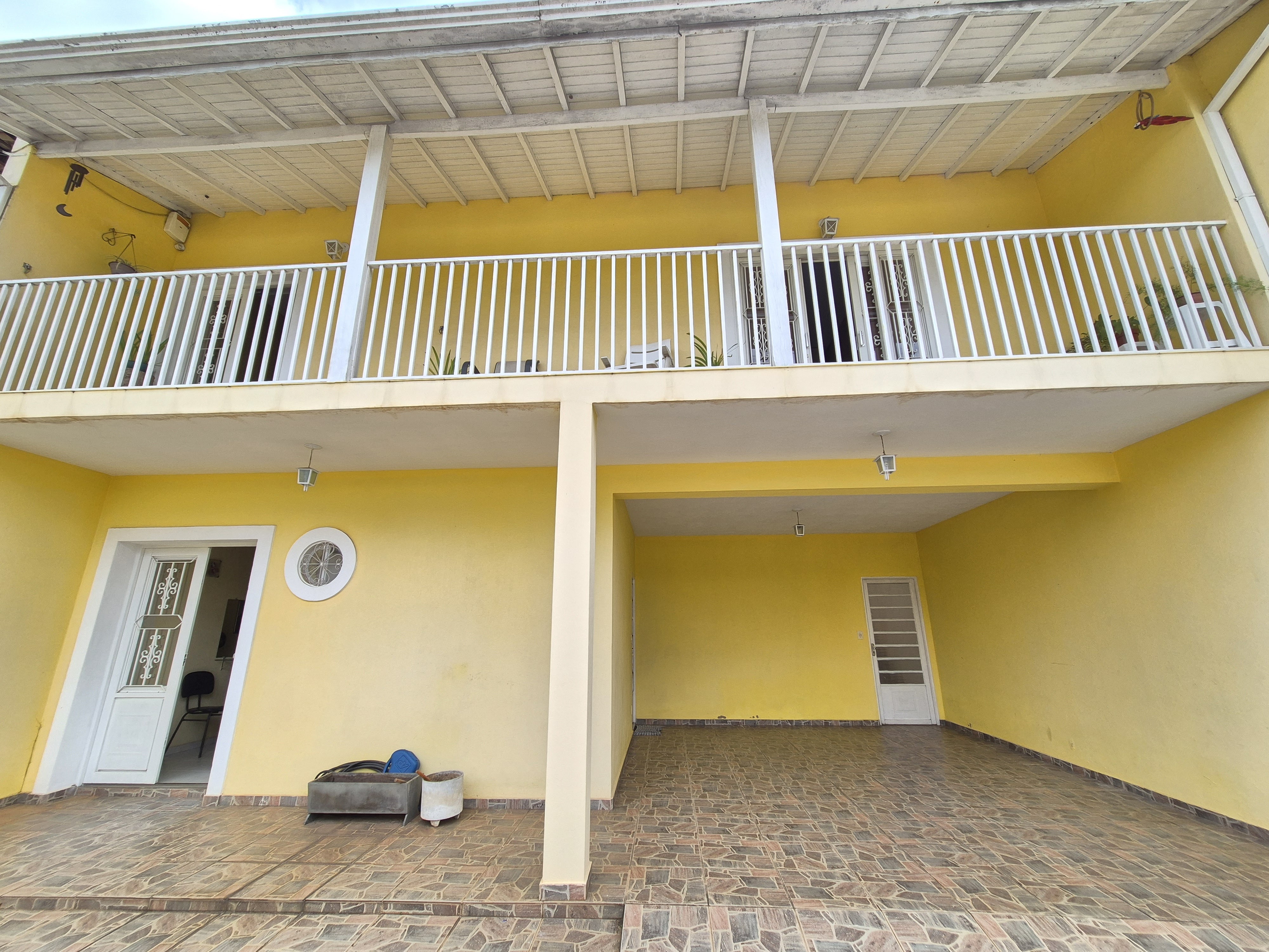 Casa com 3 Quartos à Venda, 260,00 m² - Foto 2