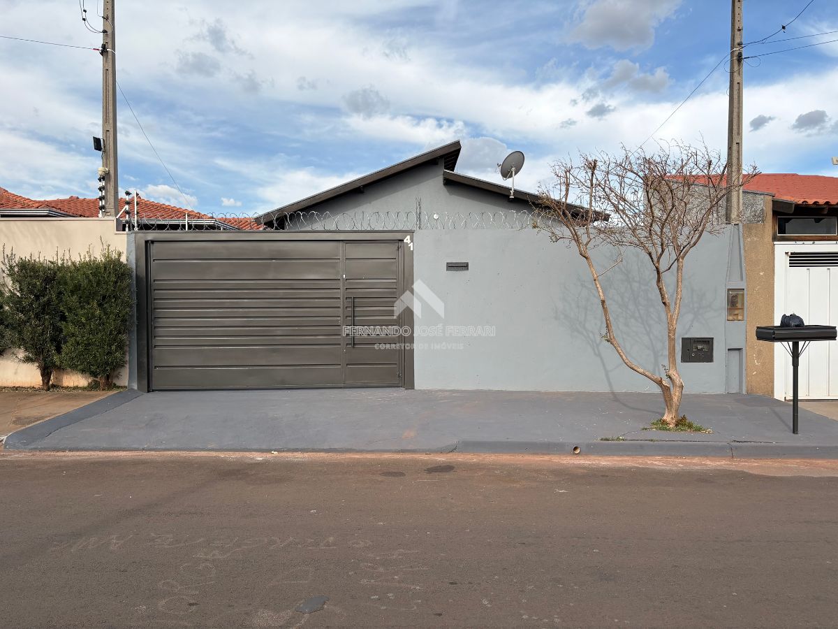 Casa com 3 Quartos à Venda, 200,00 m² - Foto 1