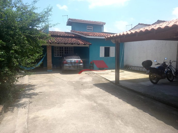 Casa com 3 Quartos à Venda, 250,00 m² - Foto 2