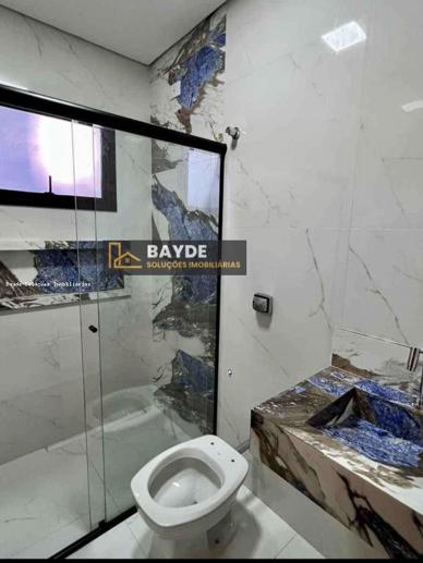 Casa com 3 Quartos à Venda, 162,00 m² - Foto 2
