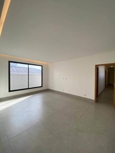 Casa com 4 Quartos à Venda, 634,36 m² - Foto 8
