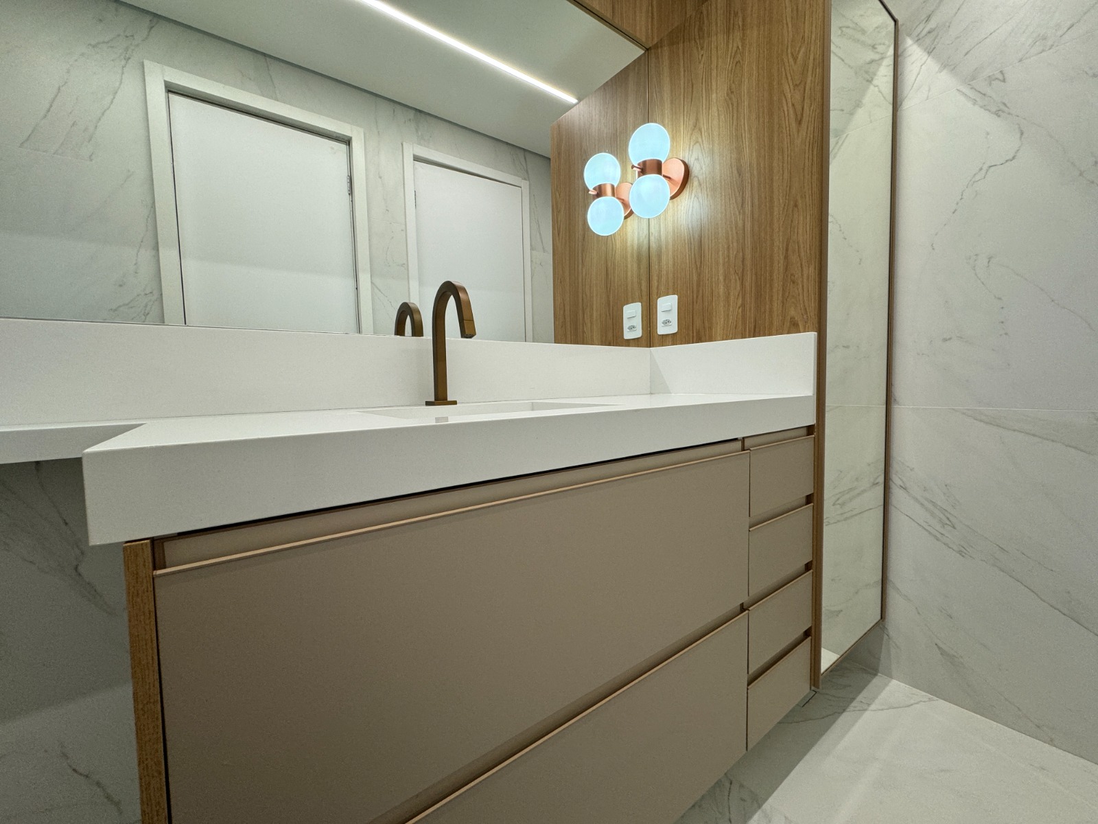 Apartamento com 2 Quartos à Venda - Foto 9