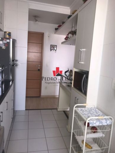 Apartamento com 2 Quartos à Venda - Foto 18