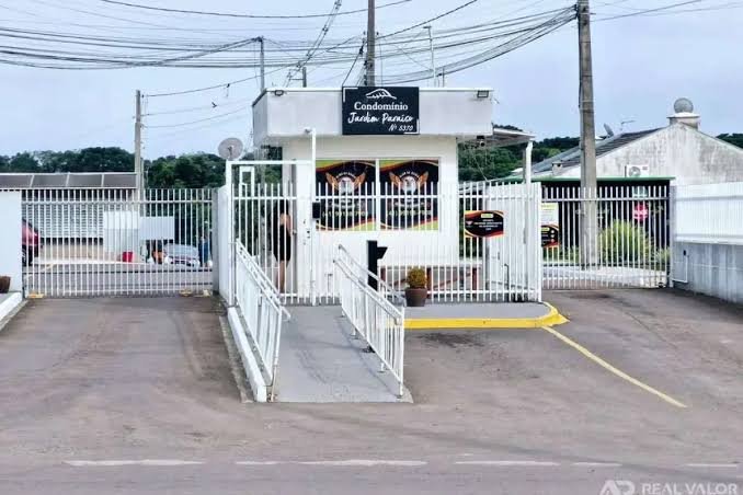 Casa com 2 Quartos à Venda, 143,36 m² - Foto 1