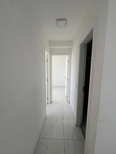 Apartamento com 2 Quartos à Venda - Foto 9