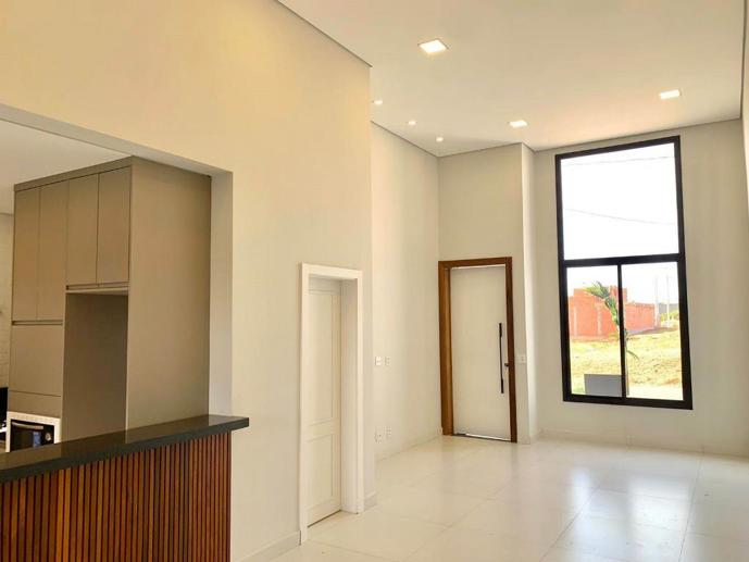 Casa com 3 Quartos à Venda - Foto 2