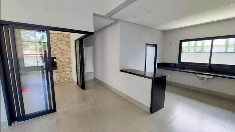 Casa com 3 Quartos à Venda, 308,00 m² - Foto 2
