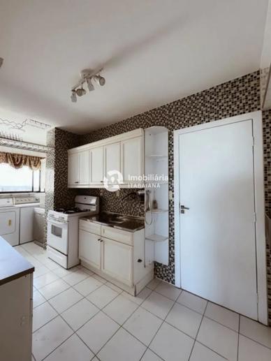 Apartamento com 4 Quartos à Venda - Foto 17