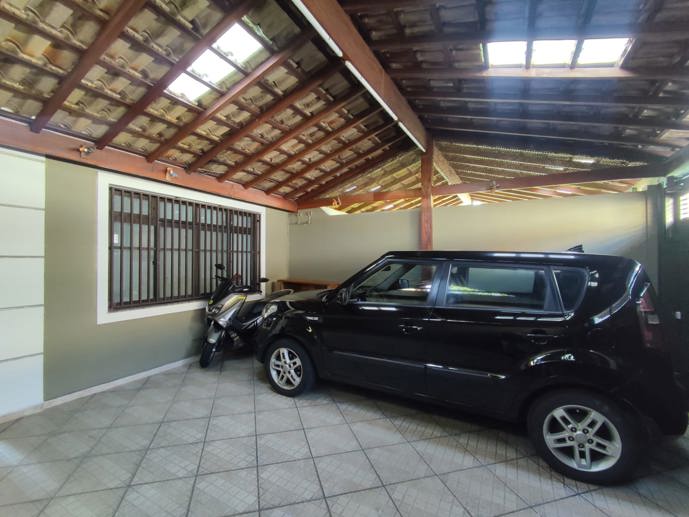 Casa com 3 Quartos à Venda, 151,00 m² - Foto 2