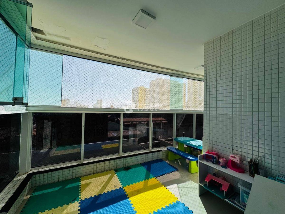 Apartamento com 3 Quartos à Venda - Foto 6