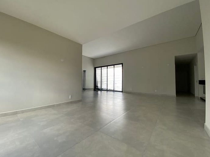 Casa com 3 Quartos à Venda - Foto 2