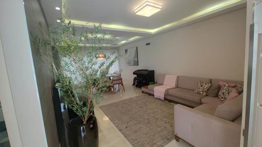 Casa com 3 Quartos à Venda, 189,00 m² - Foto 3