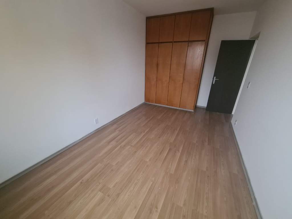 Apartamento com 2 Quartos à Venda - Foto 5