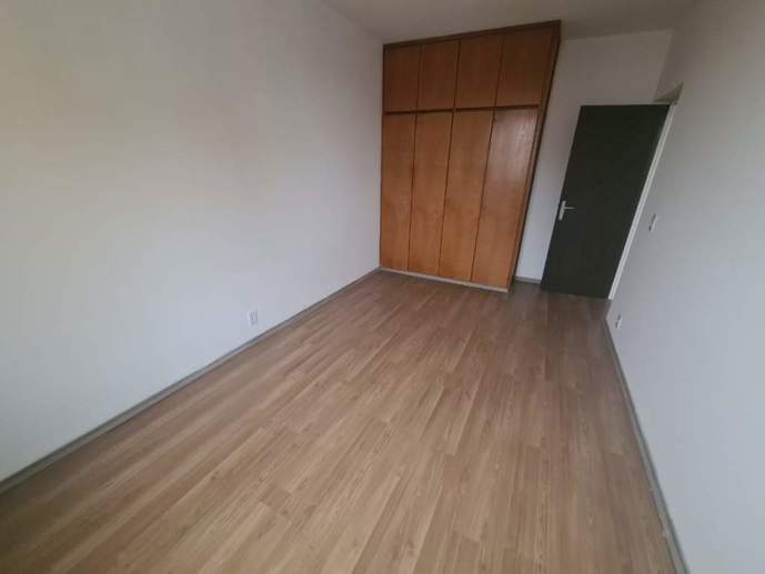 Apartamento com 2 Quartos à Venda - Foto 5