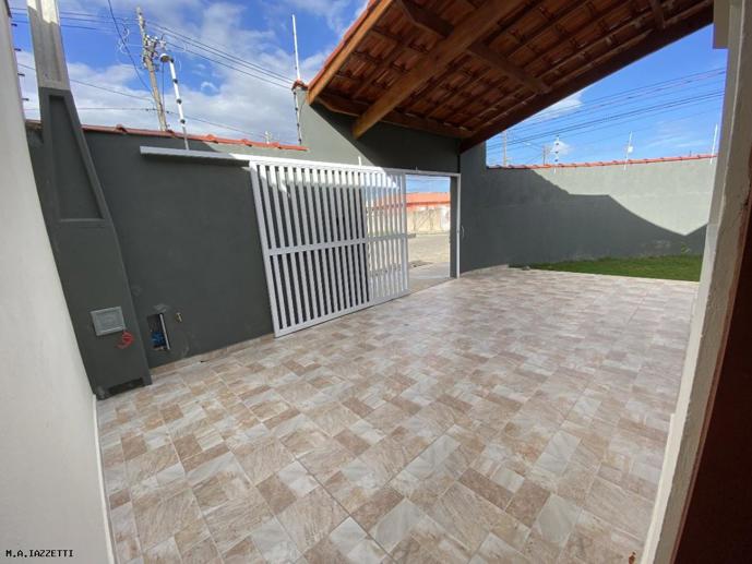 Casa com 2 Quartos à Venda, 143,00 m² - Foto 2