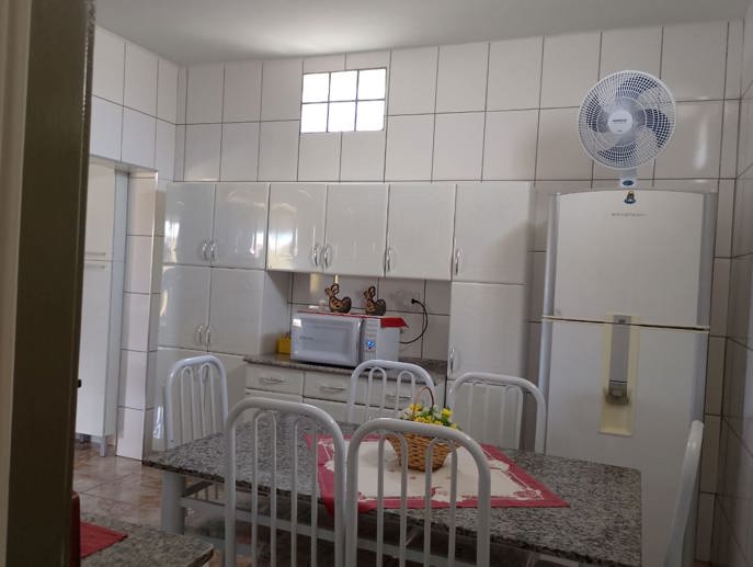 Casa com 2 Quartos à Venda - Foto 2