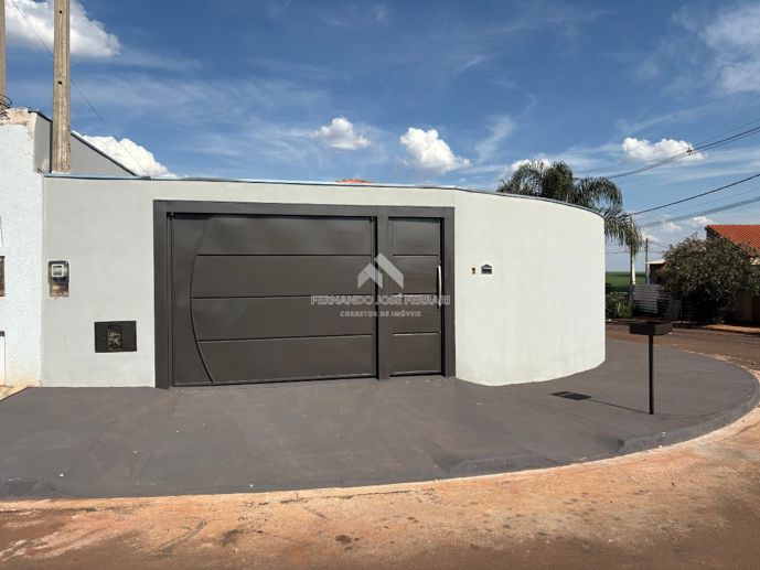 Casa com 2 Quartos à Venda, 202,62 m² - Foto 1