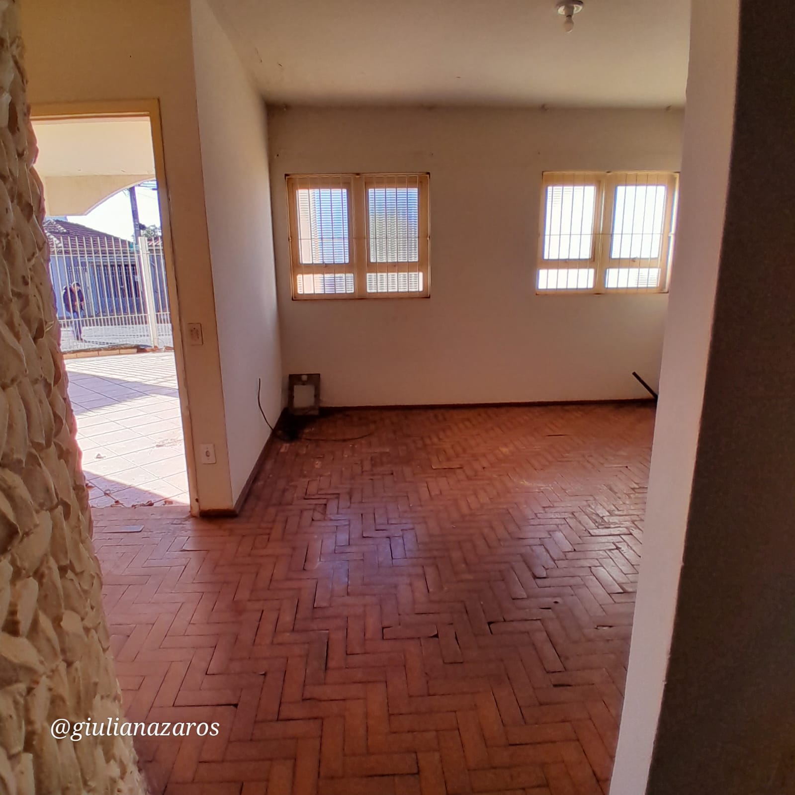 Casa com 2 Quartos à Venda, 250,00 m² - Foto 1