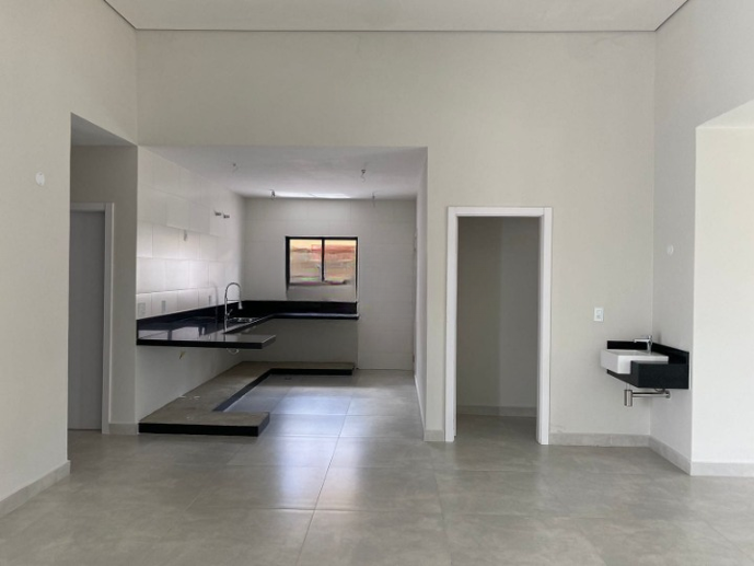Casa com 3 Quartos à Venda - Foto 8