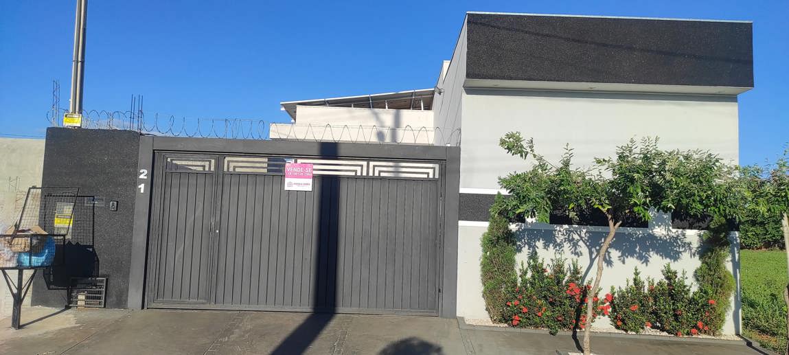 Casa com 2 Quartos à Venda, 200,00 m² - Foto 1