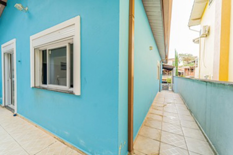 Casa com 3 Quartos à Venda - Foto 2