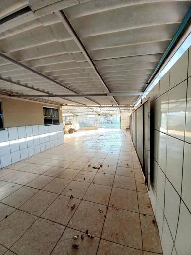 Casa com 2 Quartos à Venda, 360,00 m² - Foto 2