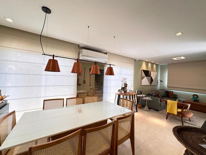 Casa com 3 Quartos à Venda - Foto 1