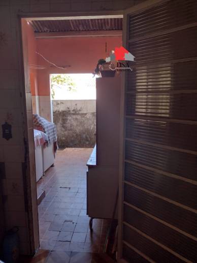 Casa com 3 Quartos à Venda, 250,00 m² - Foto 2