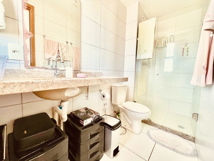Apartamento com 3 Quartos à Venda - Foto 20