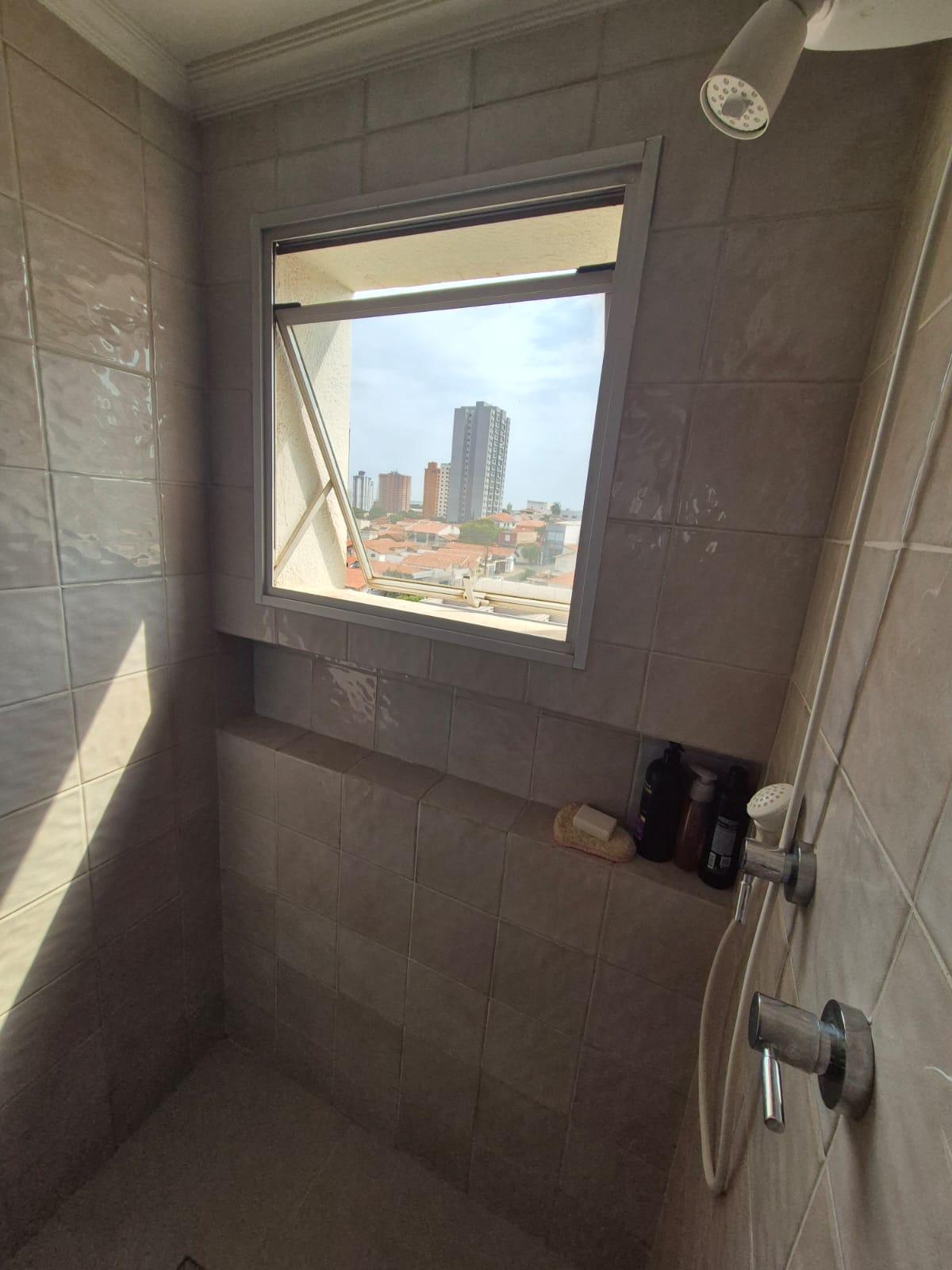Apartamento com 3 Quartos à Venda - Foto 3