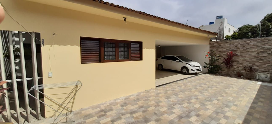 Casa com 4 Quartos à Venda - Foto 3