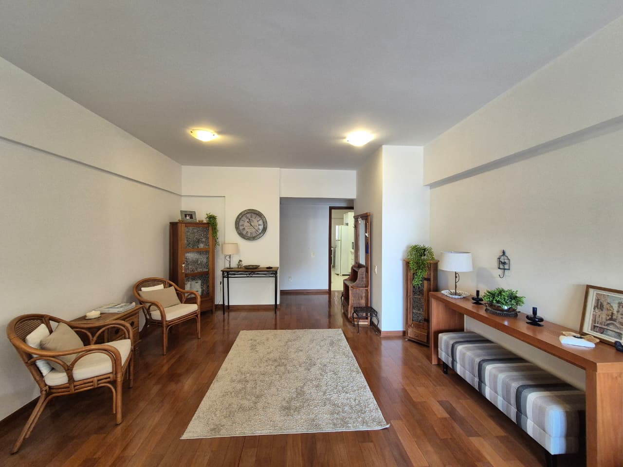 Apartamento com 2 Quartos à Venda - Foto 2