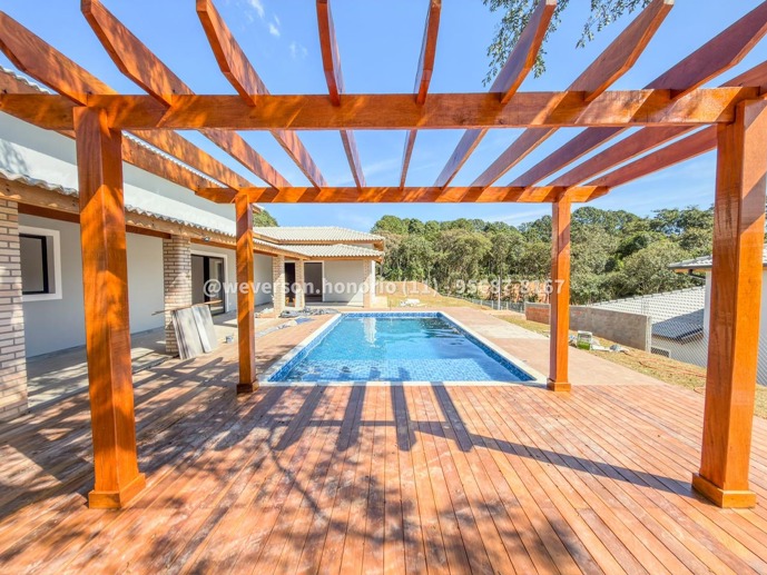 Casa com 3 Quartos à Venda, 1.000,00 m² - Foto 1