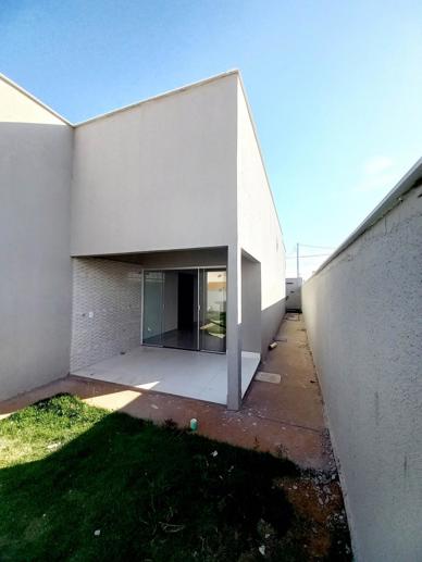 Casa com 3 Quartos à Venda, 250,00 m² - Foto 2