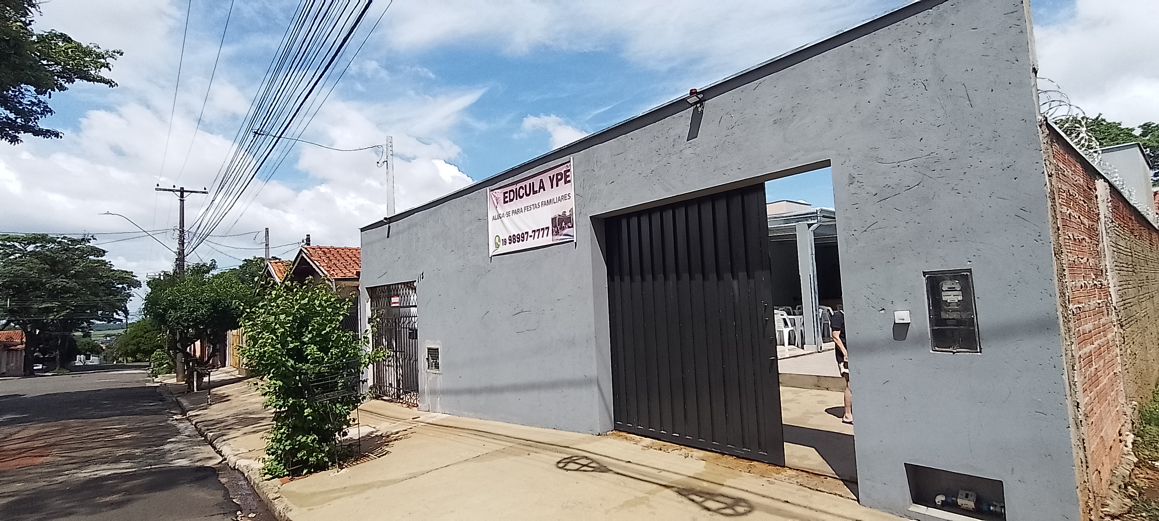 Casa com 1 Quarto à Venda, 300,00 m² - Foto 1
