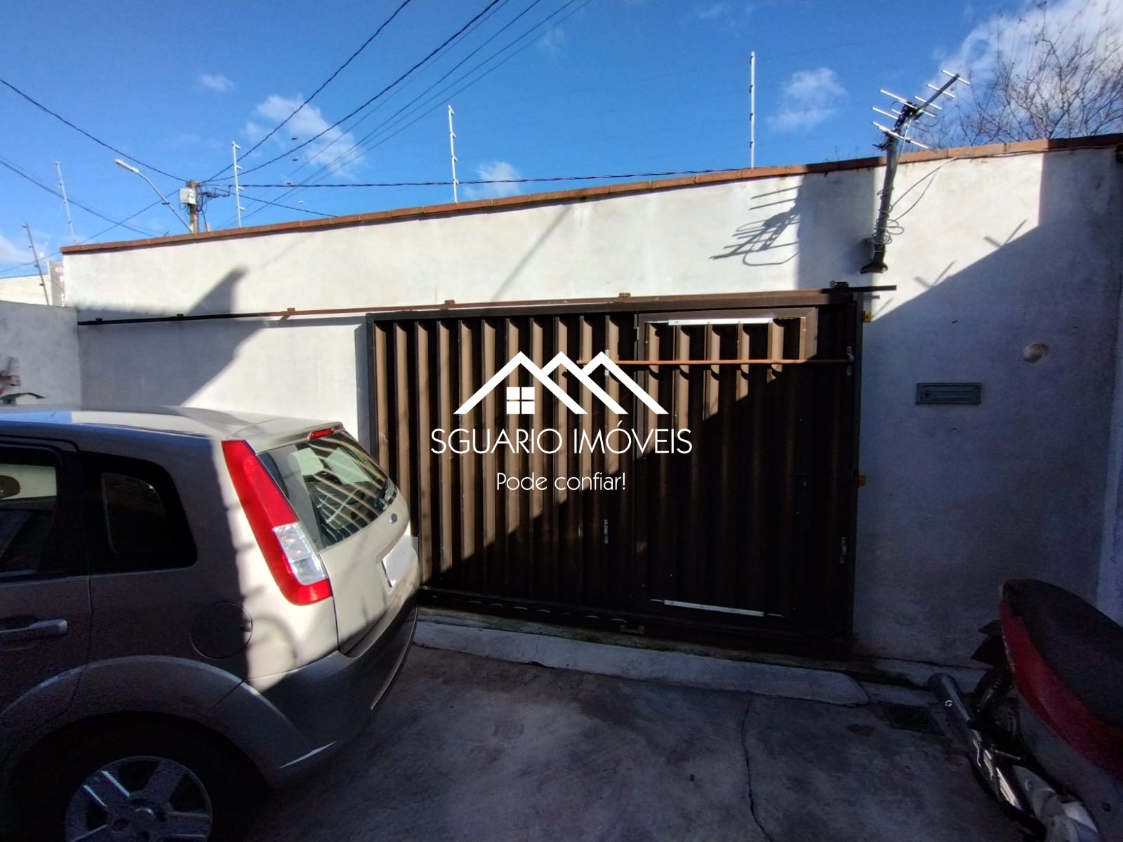 Casa com 3 Quartos à Venda, 140,00 m² - Foto 2