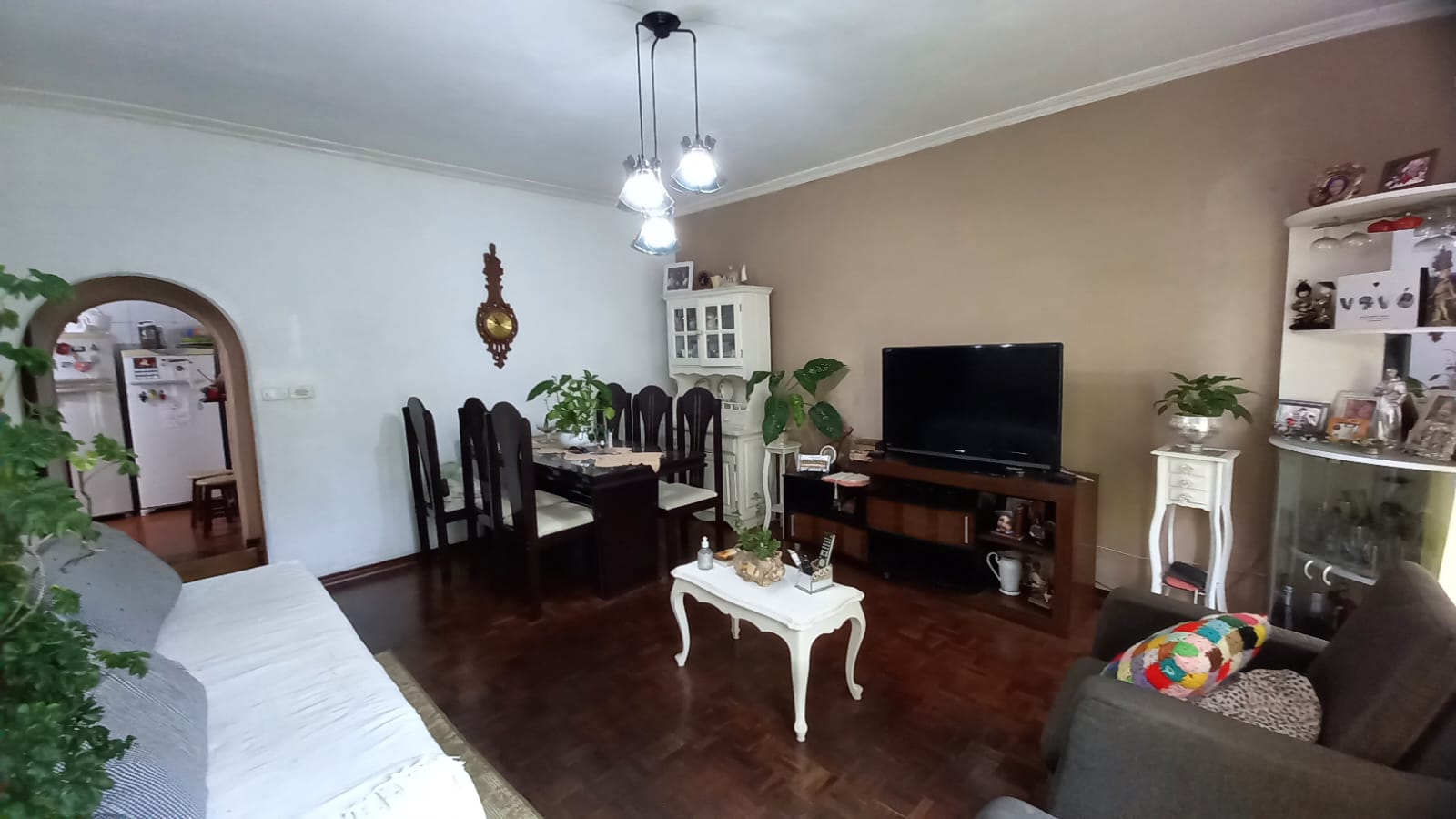 Casa com 2 Quartos à Venda, 200,00 m² - Foto 1
