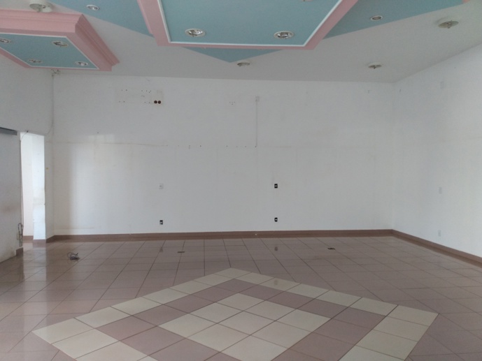 Comercial com 2 Quartos à Venda, 194,70 m² - Foto 4