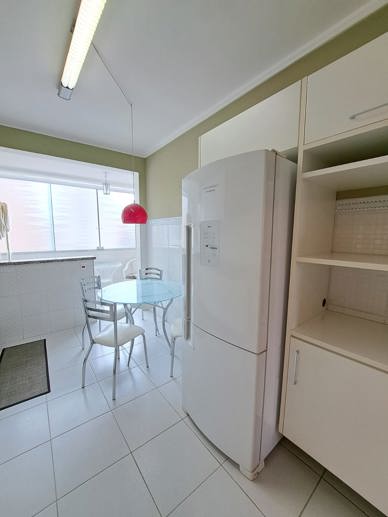 Apartamento com 3 Quartos à Venda - Foto 8
