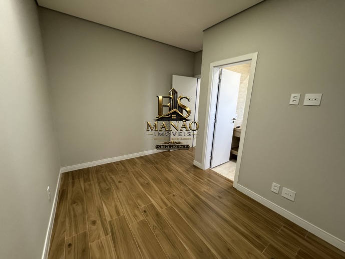 Casa com 4 Quartos à Venda, 214,00 m² - Foto 8